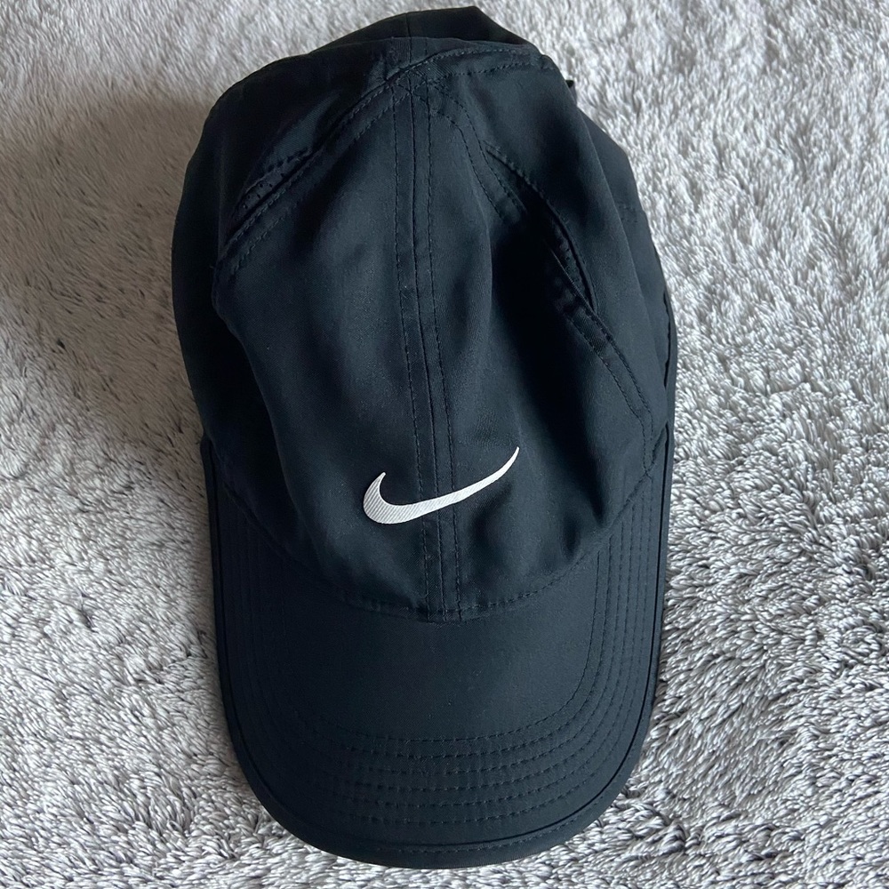 Nike dri-fit baseball cap